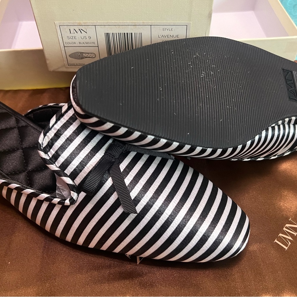 Luxe Me Now Slides